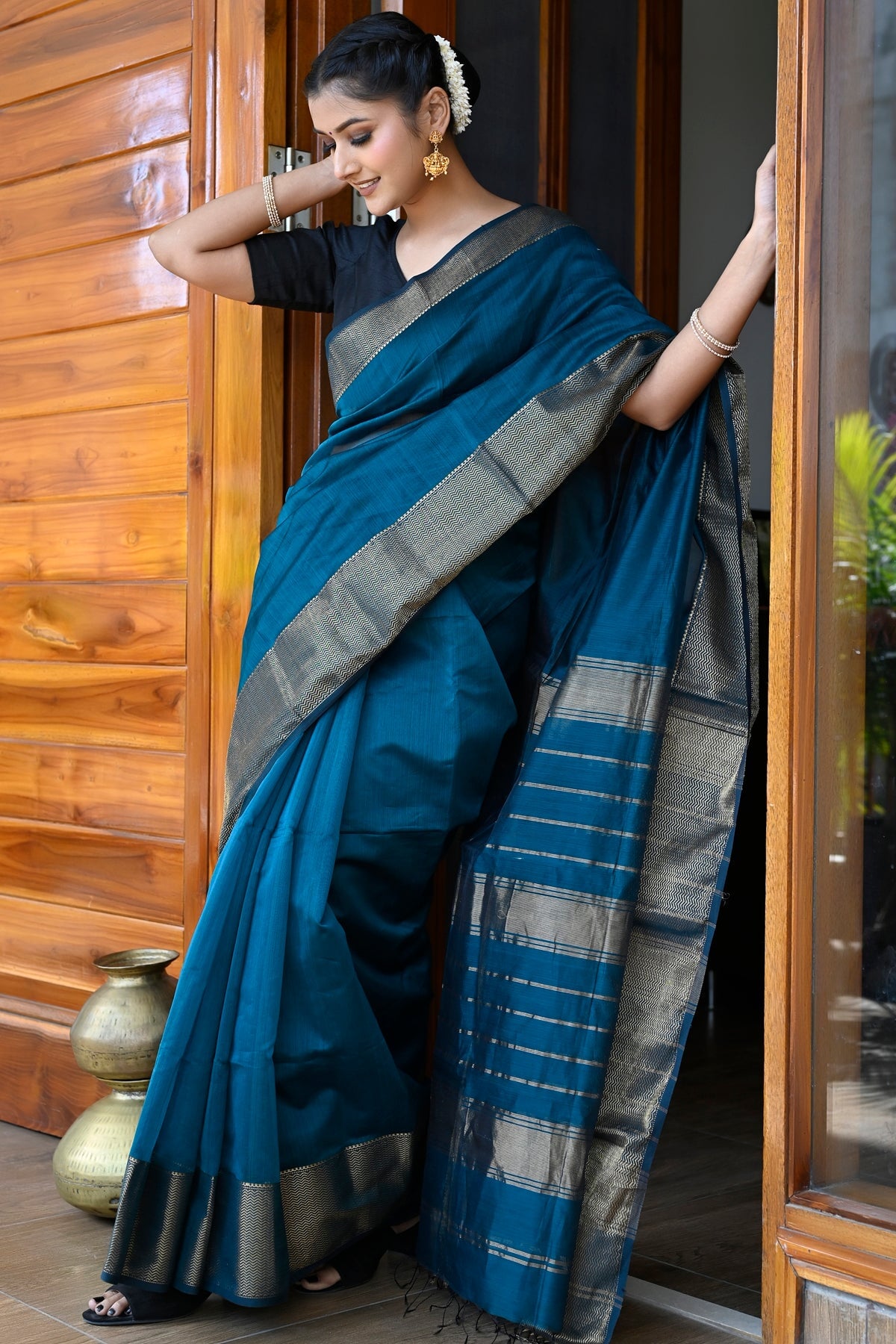 Peacock Blue Pure Maheshwari Saree With Golden Zari Pallu And