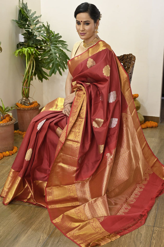 Traditional Maroon Soft Silk Saree With Luxuriant Blouse Pie