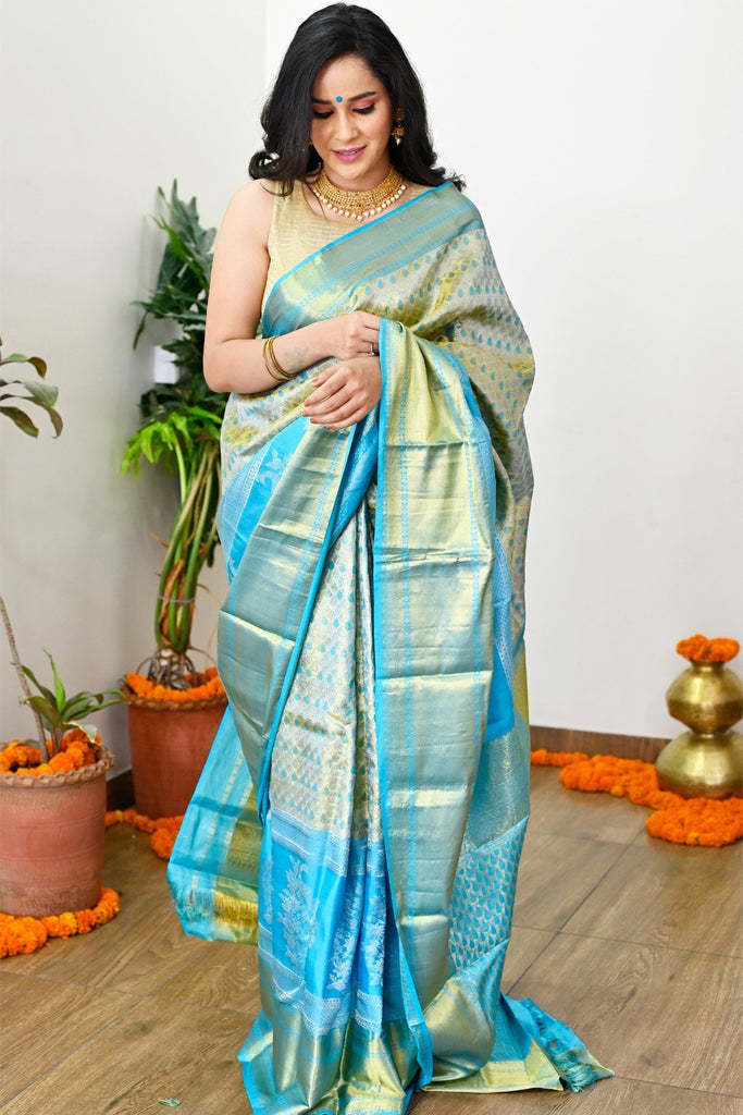 Striking Two Toned Blue Kanjivaram Silk Weaving Saree