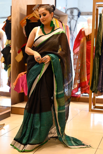 Elegant Black Saree: Exquisite Zarkan Stone Work, Perfect for Parties –  KotaSilk