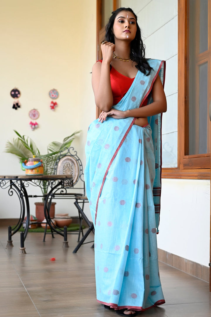 Blue Color Pure Cotton Woven Design Taant Handloom Saree