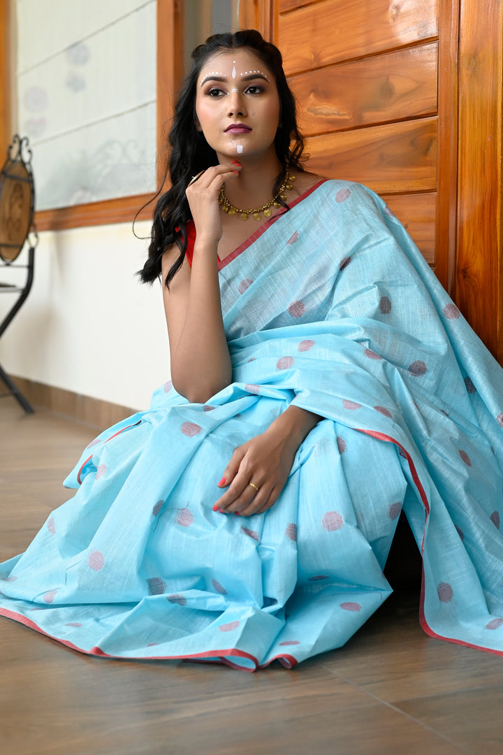 Blue Color Pure Cotton Woven Design Taant Handloom Saree